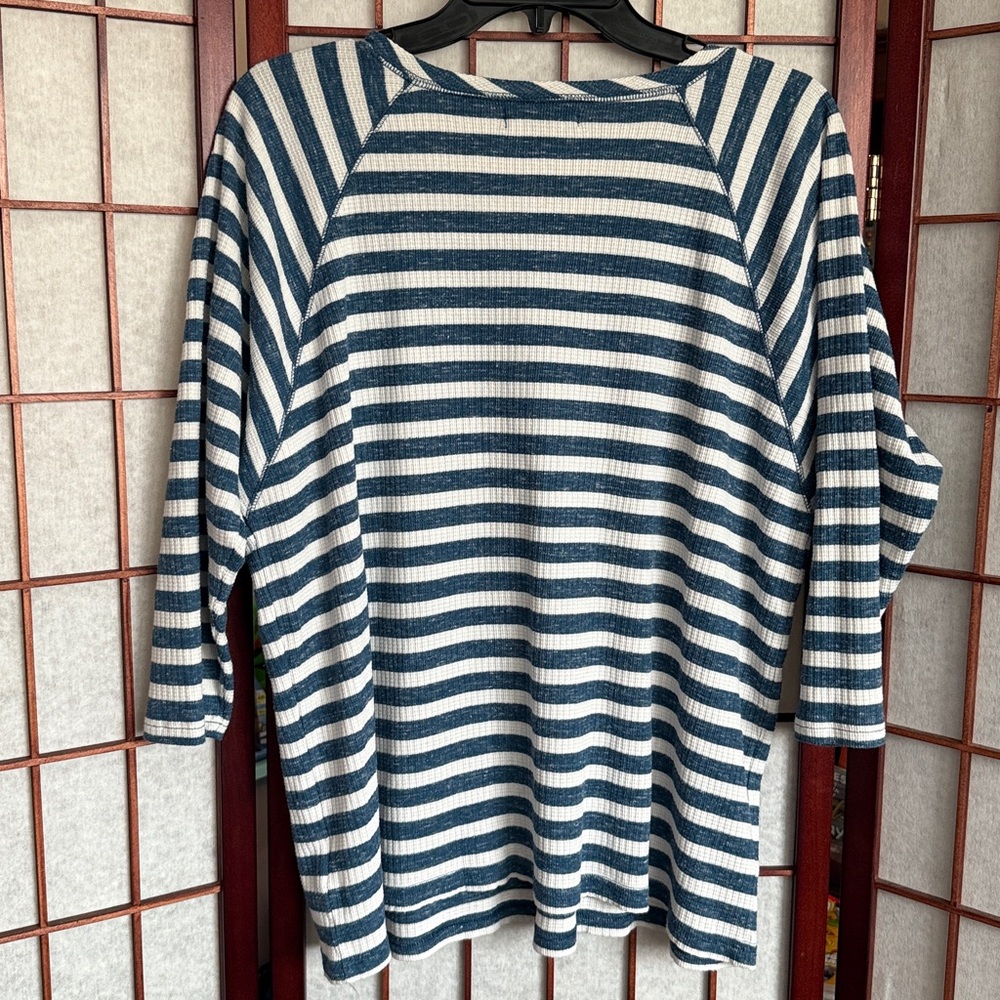Chaps Blue & White Striped Top, size L - Picture 6 of 7